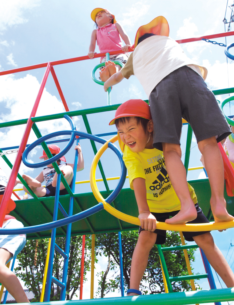  総合遊具 ジャングラミング®